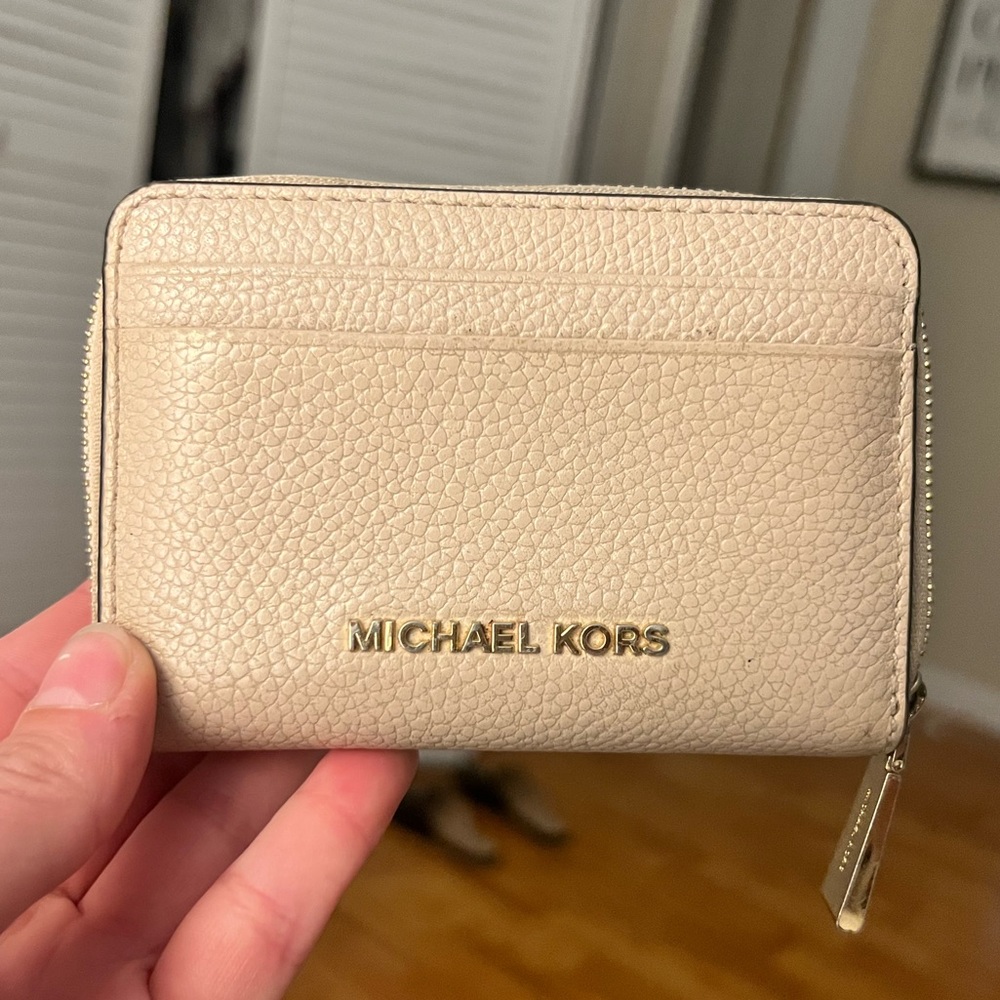 Michael kors small wallet